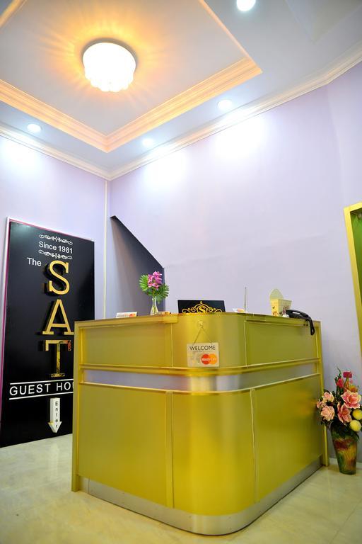 Hostel The Sat Yangon Exterior foto